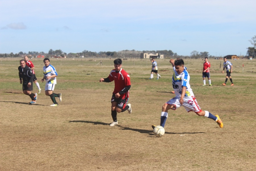 Im&aacute;genes y testimonios de la Liga Ca&ntilde;uelense de f&uacute;tbol