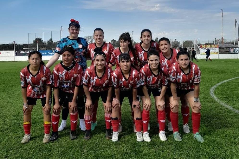 Ca&ntilde;uelas escapa de la zona de desafiliaci&oacute;n. (FOTO: Instagram @femeninocfc).