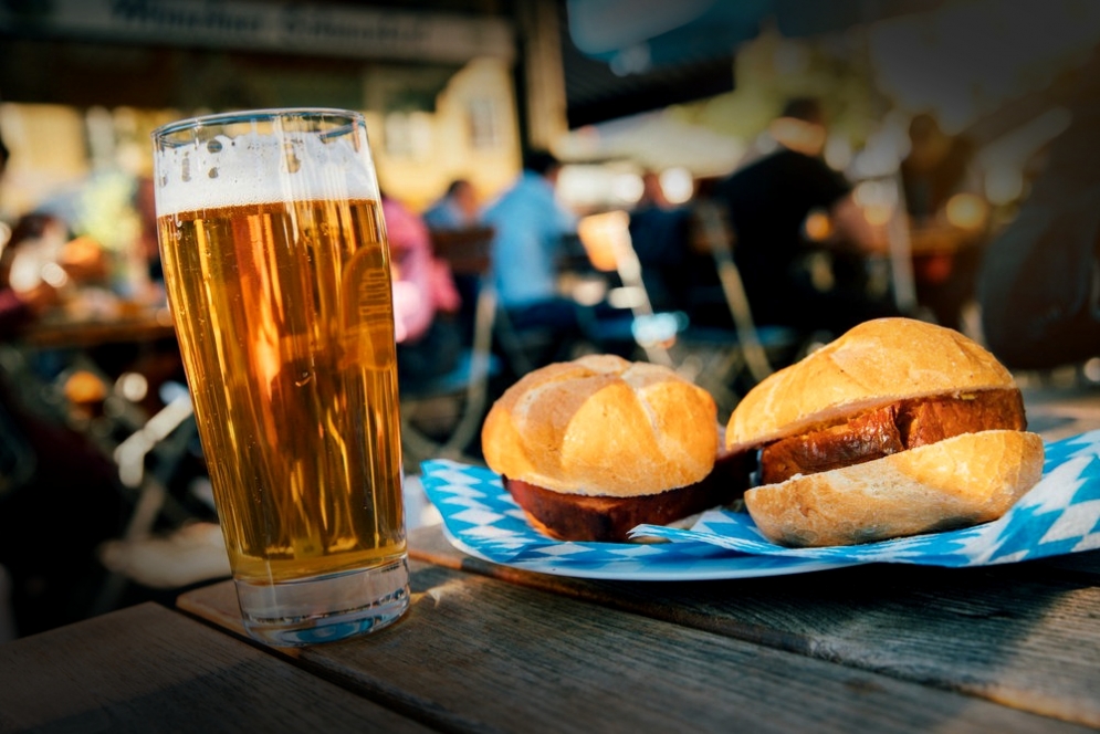 "Birra" y carne, no pueden faltar. 