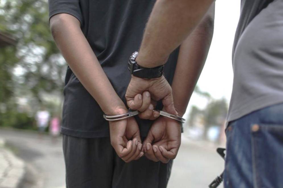 El menor qued&oacute; alojado en la comisar&iacute;a, esperando la disposici&oacute;n judicial. 