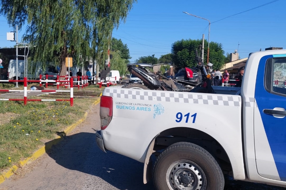 El paso a nivel todav&iacute;a permanec&iacute;a cerrado a las 9 de la ma&ntilde;ana. 