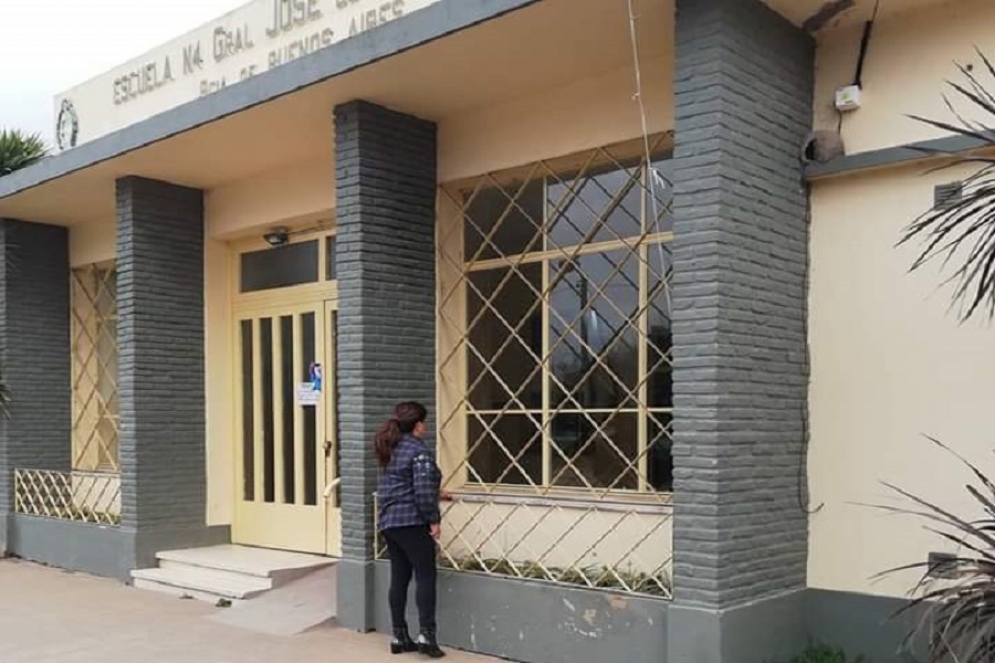 "Nuestra funci&oacute;n primordial es asistir a las escuelas"