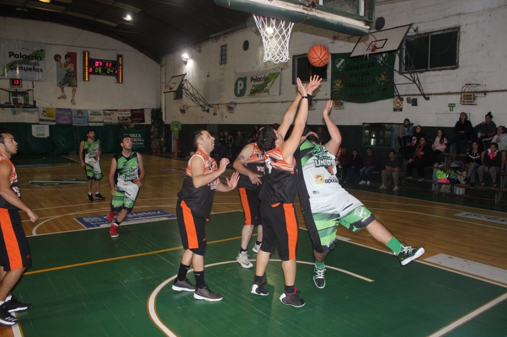 Juventud le gan&oacute; 58-51 a Uni&oacute;n Vecinal de Luis Guill&oacute;n