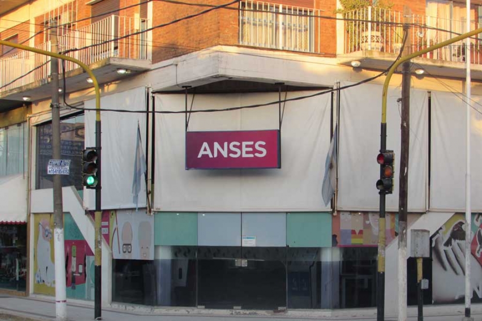 El sill&oacute;n de Rivadavia y "Del Carmen" tambi&eacute;n est&aacute; en juego. 