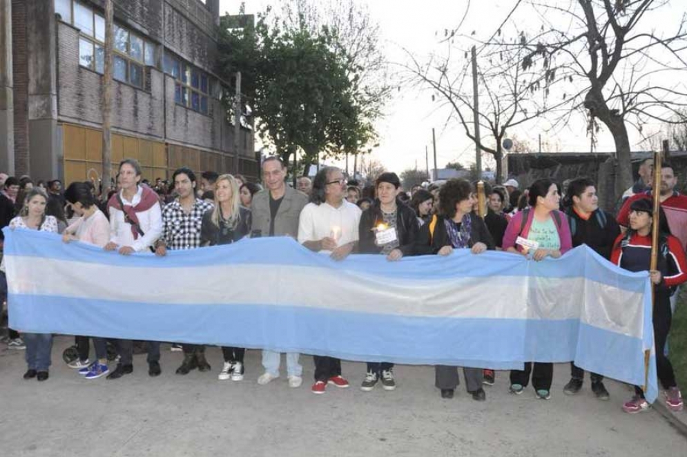 Se realiz&oacute; la Marcha de las Antorchas