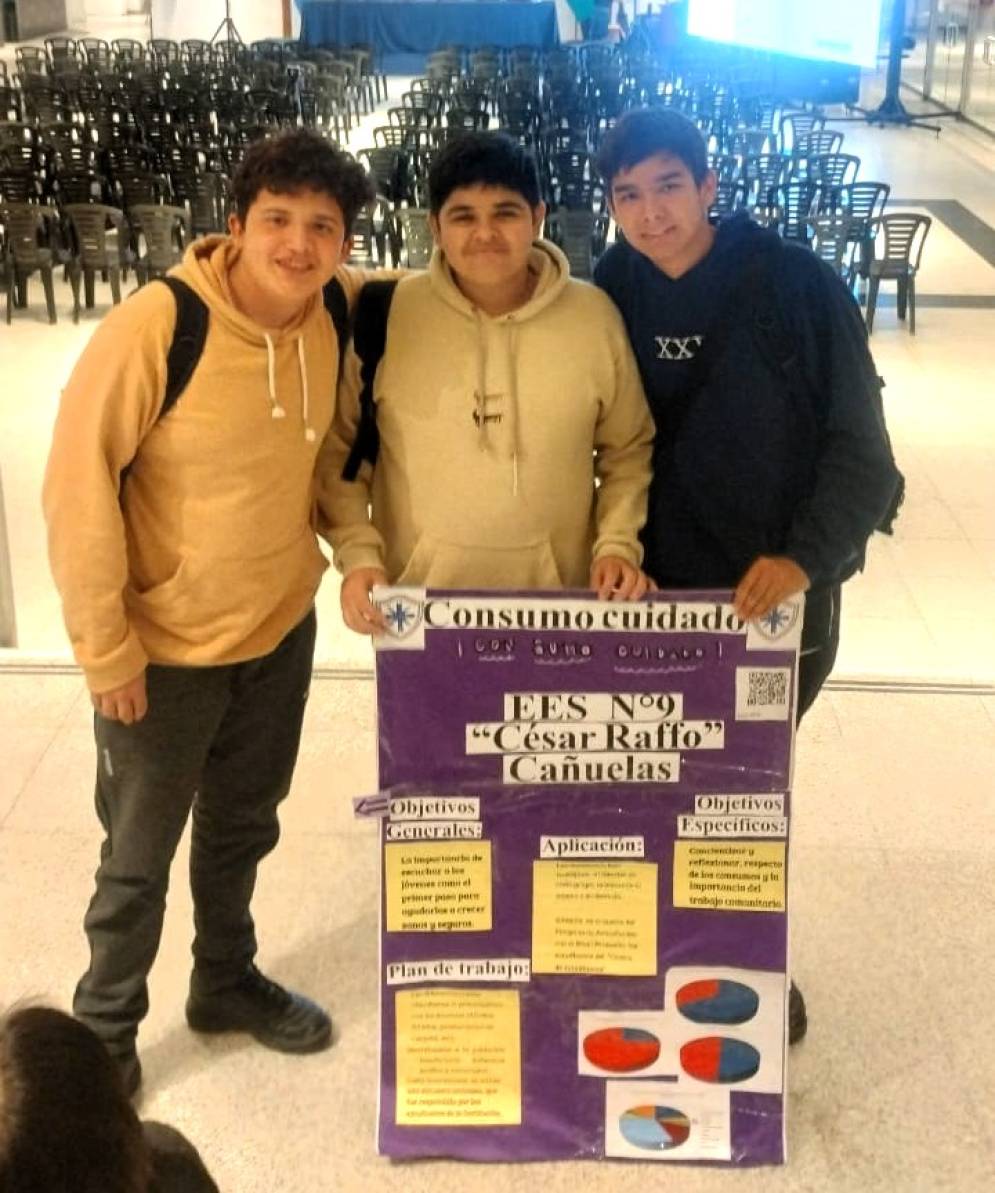 Lucas Barrios, Dami&aacute;n Barrios y Beltr&aacute;n Morfese.