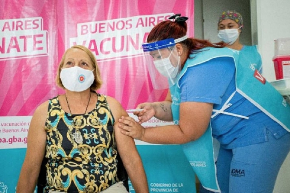 En Ca&ntilde;uelas funciona el vacunatorio del Club San Mart&iacute;n y en el CIC de M&aacute;ximo Paz.