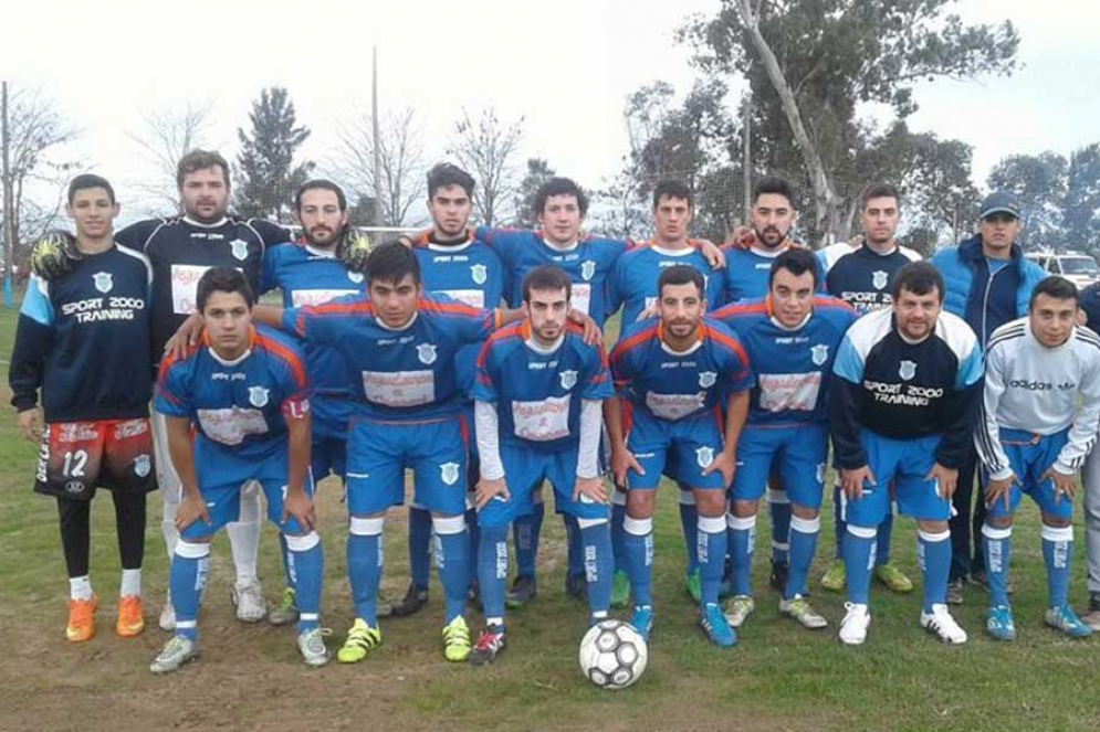Liga de F&uacute;tbol: ag&oacute;nico triunfo de La Academia para llegar a la cima del torneo