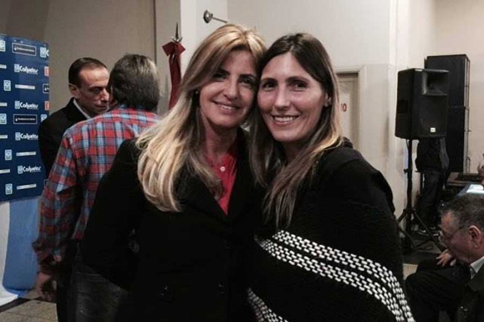 La intendenta Marisa Fassi junto a la primera candidata a concejal, Malena Reimer. 