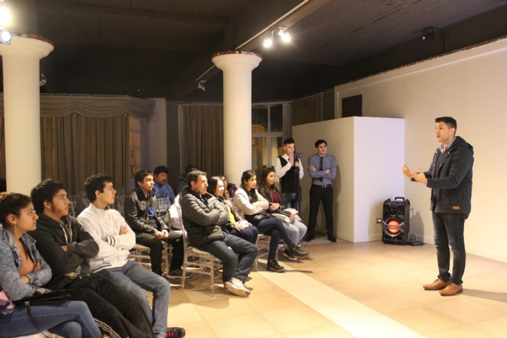 Lanzaron un programa con incentivos para la juventud