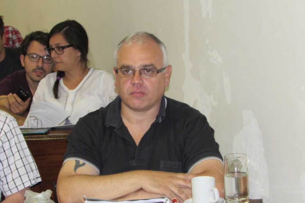 "Tenemos que estar al lado de los trabajadores" dijo Fangio.