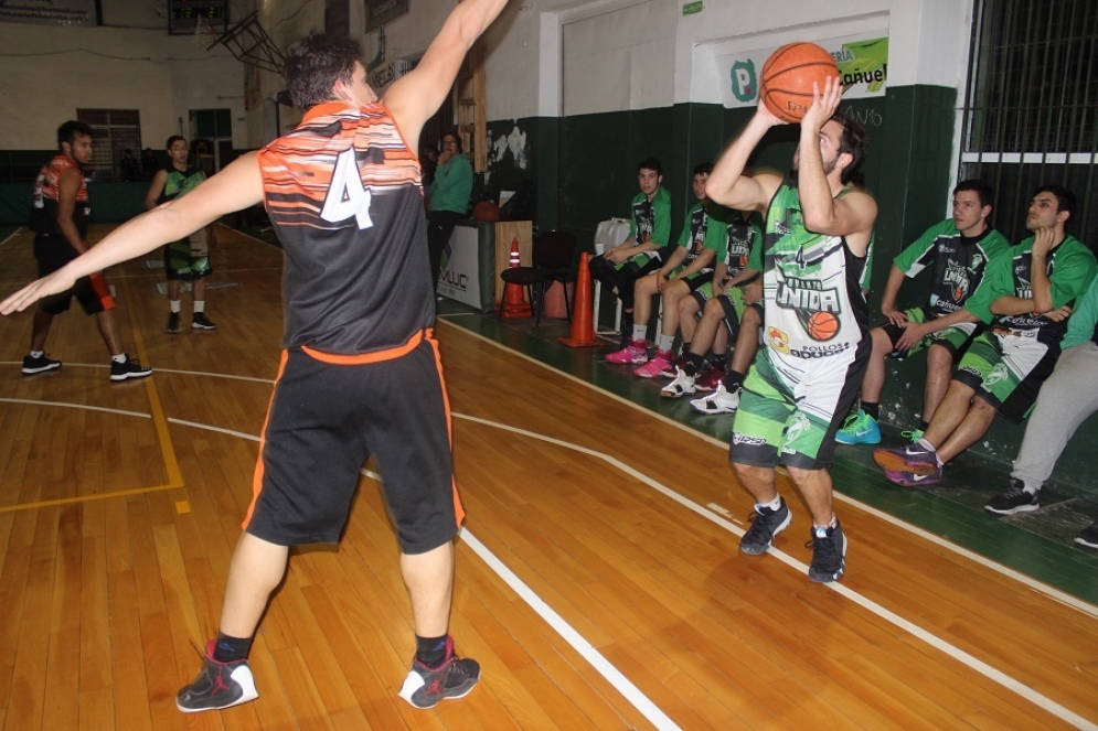 JU gan&oacute; tres partidos en tres d&iacute;as seguidos. 