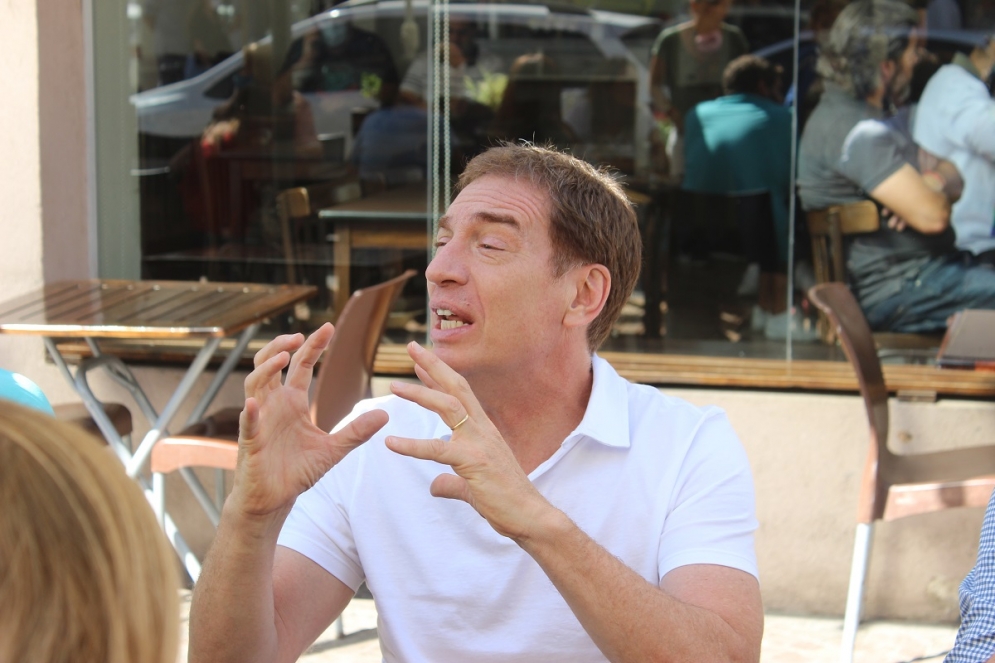 La recorrida sigui&oacute; con una visita a la planta de la industria l&aacute;ctea "Mayol".