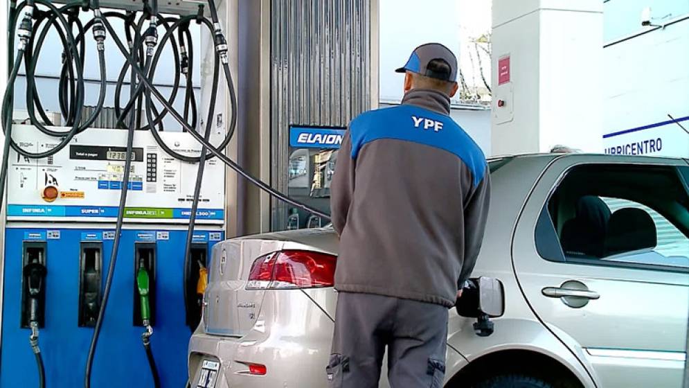 YFP aument&oacute; este martes un 3.5% sus combustibles.