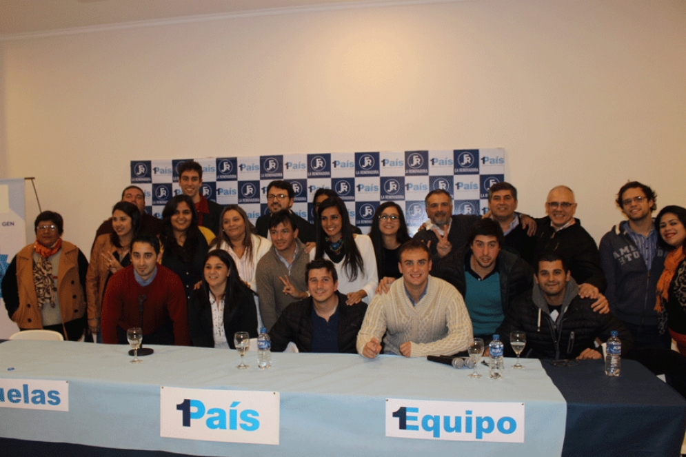 Se present&oacute; la lista de 1 Pa&iacute;s