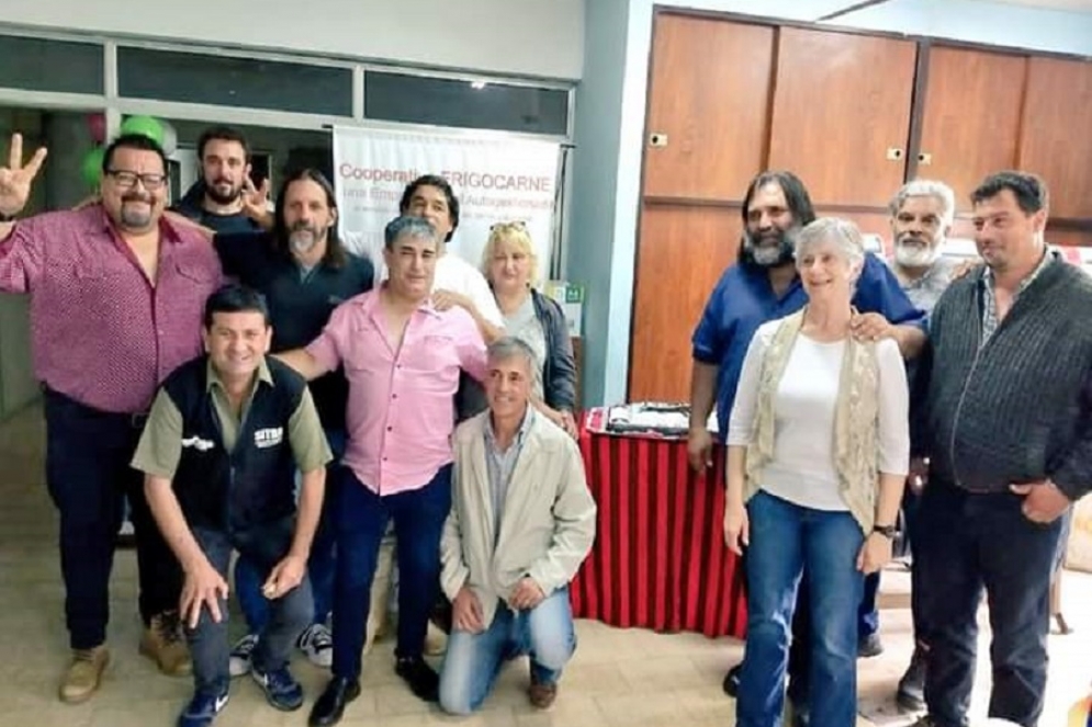 El gremialista docente reconoci&oacute; la lucha de los trabajadores.