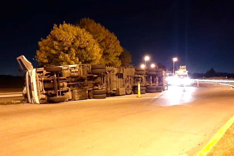 El chofer result&oacute; ileso. 