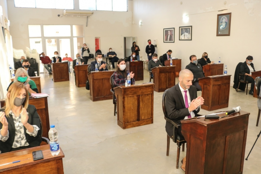 El proyecto fue aprobado por unanimidad.