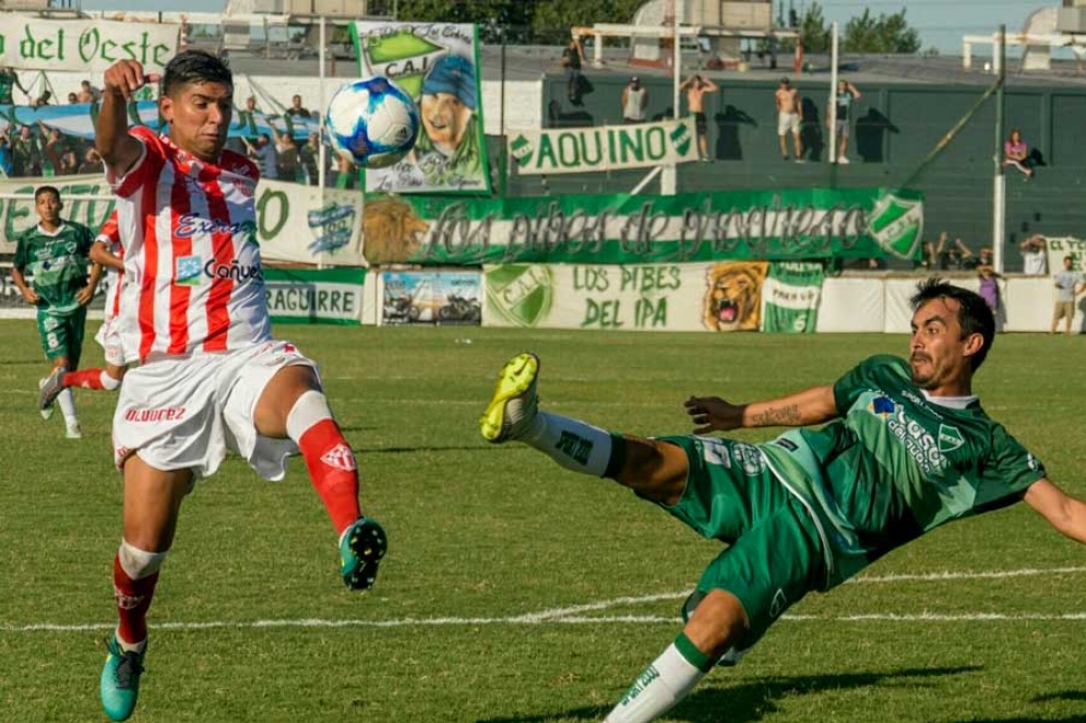 Ca&ntilde;uelas viene de ganarle a Ituzaingo, 