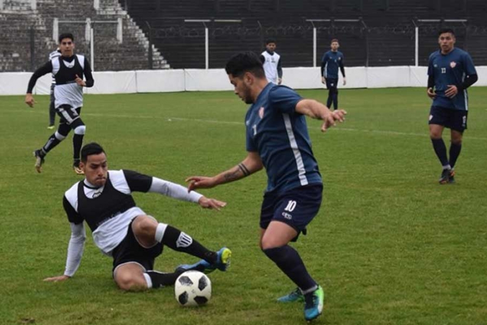 El CFC enfrent&oacute; a Estudiantes en su cancha. 