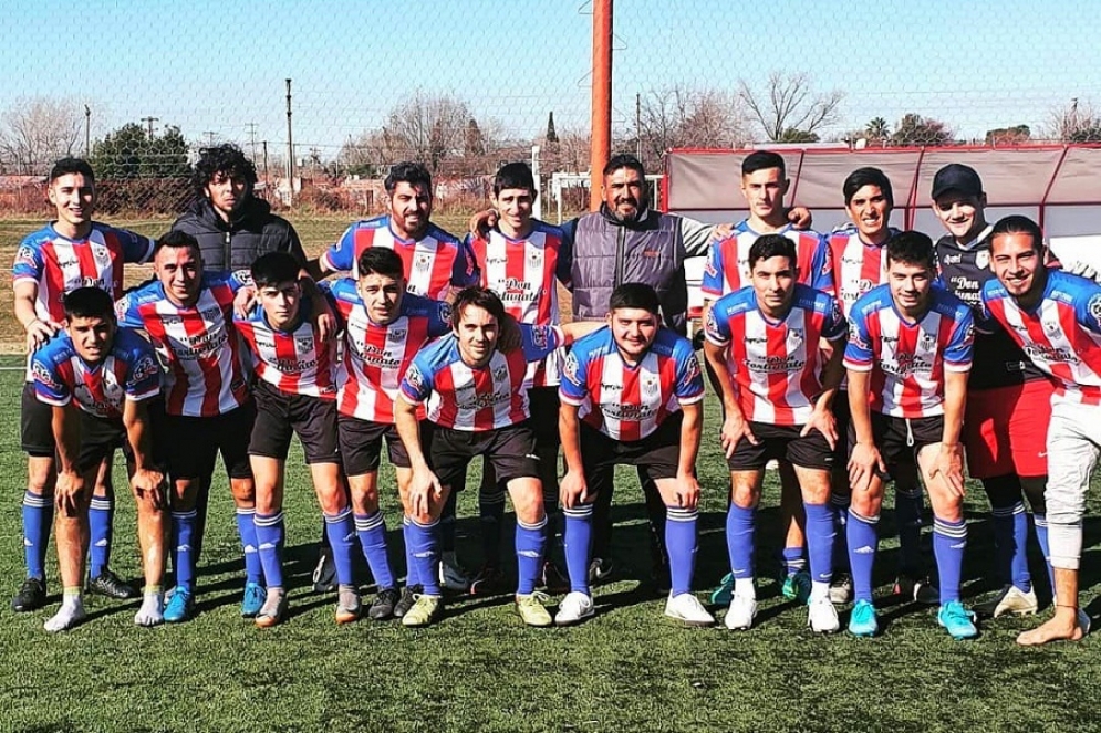 1&ordm; de Mayo, uno de los finalistas de la Copa de Oro. 