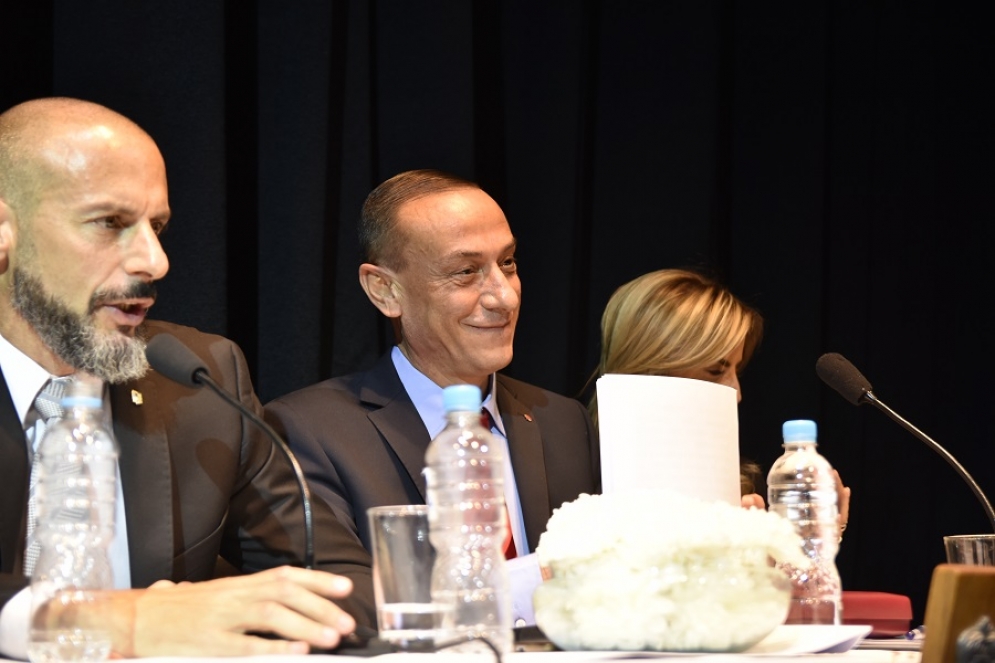 El discurso del intendente se extendi&oacute; casi dos horas.