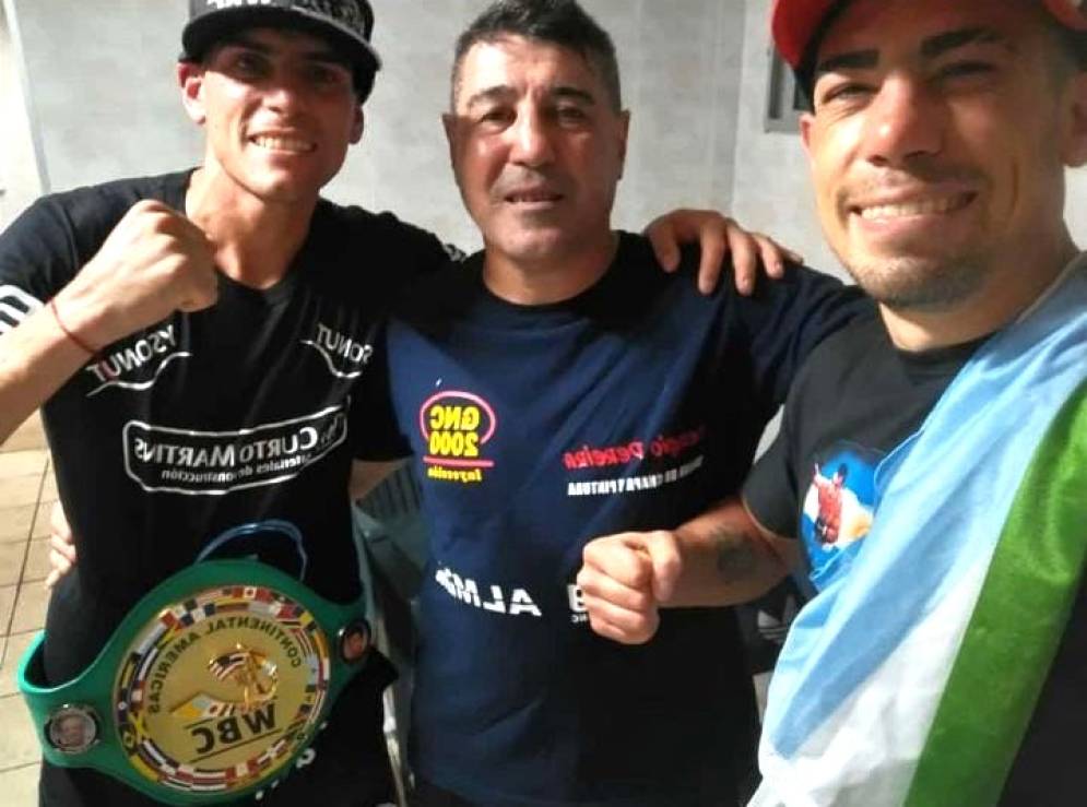 En familia. "Chaito" junto a "Pingo" y "Chechu".