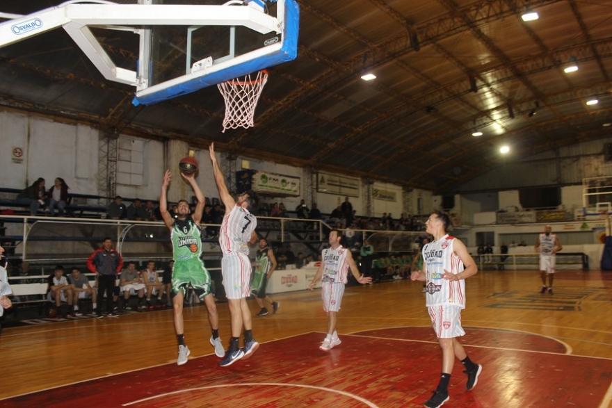 Juventud perdi&oacute; ante Saladillo 68-65